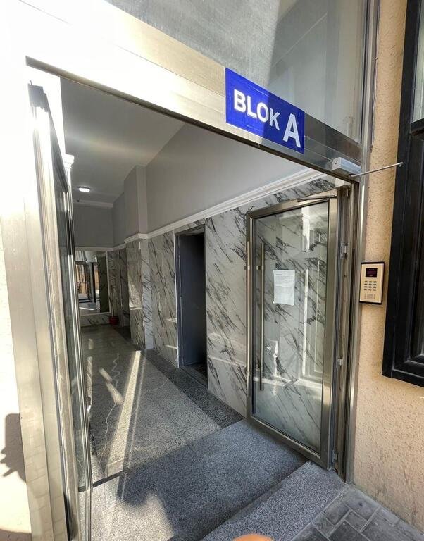 Satılır 3 otaqlı yeni tikili, 160 m², 28 May m.-20