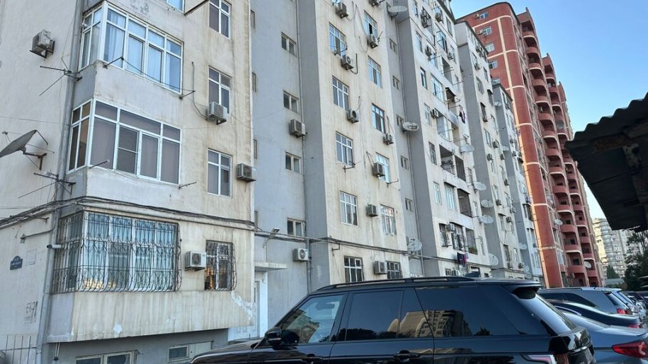 Kirayə verilir 2 otaqlı yeni tikili, 80 m², İnşaatçılar m.-1