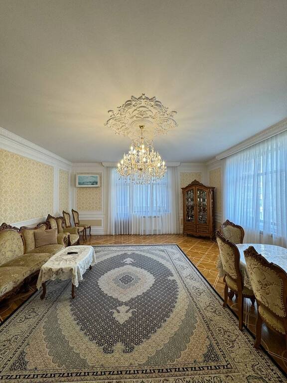 Satılır 4 otaqlı yeni tikili, 210 m², Elmlər Akademiyası m.-2