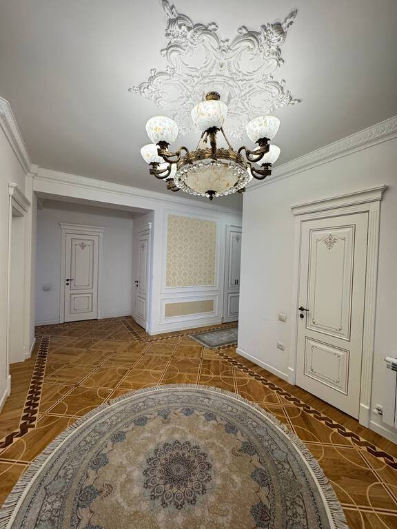 Satılır 4 otaqlı yeni tikili, 210 m², Elmlər Akademiyası m.-13