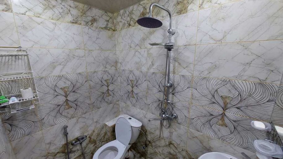 Kirayə verilir 3 otaqlı köhnə tikili, 70 m², Memar Əcəmi m.-4