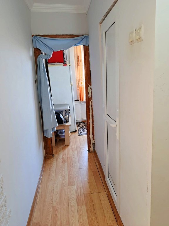 Satılır 1 otaqlı köhnə tikili, 35 m², Neftçilər m.-6