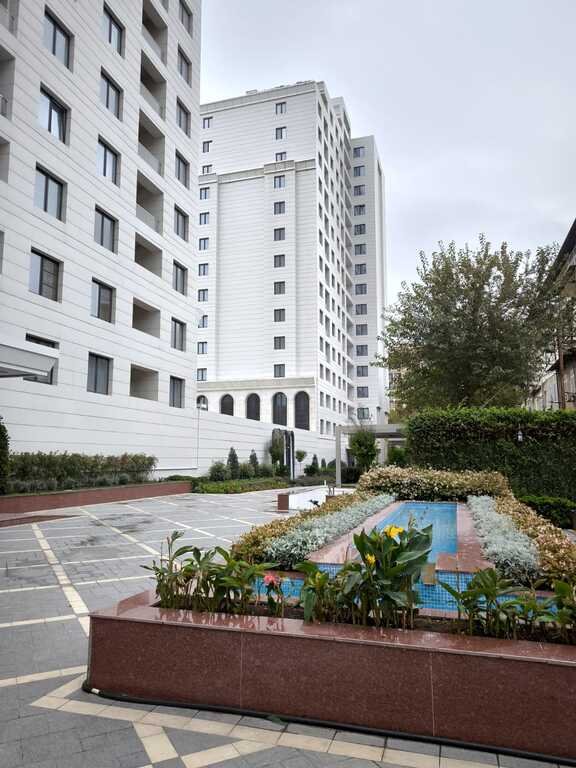 Satılır 2 otaqlı yeni tikili, 74 m², Bayıl-2