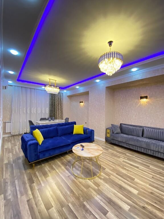 Kirayə verilir 3 otaqlı yeni tikili, 145 m², 8 noyabr-8