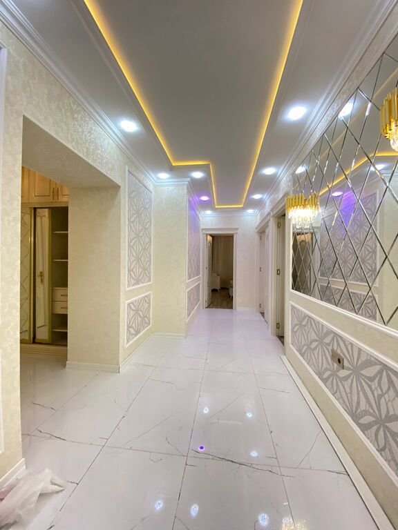 Kirayə verilir 3 otaqlı yeni tikili, 145 m², 8 noyabr-16