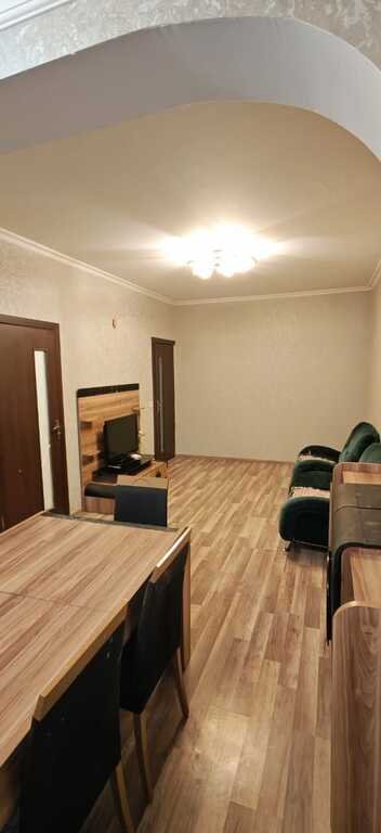Satılır 2 otaqlı köhnə tikili, 45 m², Memar Əcəmi m.-3