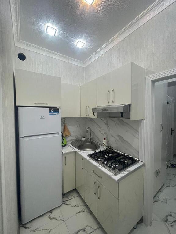 Kirayə verilir 2 otaqlı yeni tikili, 65 m², 28 May m.-6