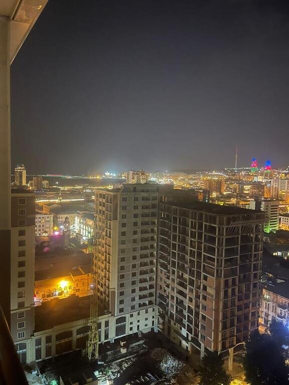 Kirayə verilir 2 otaqlı yeni tikili, 65 m², 28 May m.-13