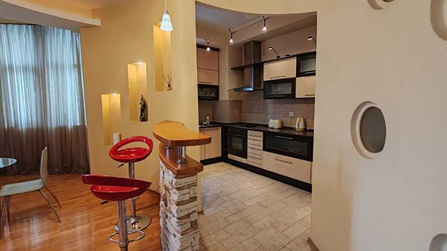 Satılır 3 otaqlı yeni tikili, 120 m², 28 May m.-6