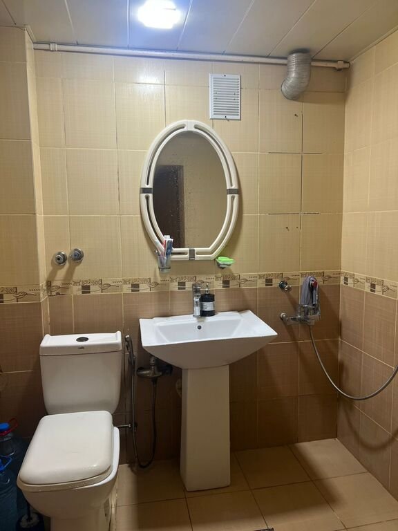 Kirayə verilir 3 otaqlı köhnə tikili, 80 m², Gənclik m.-11