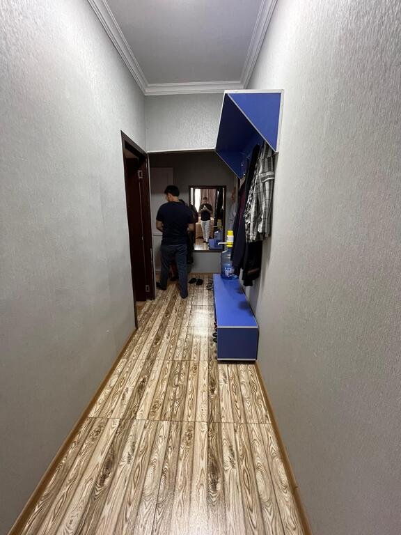 Satılır 2 otaqlı köhnə tikili, 60 m², İnşaatçılar m.-6