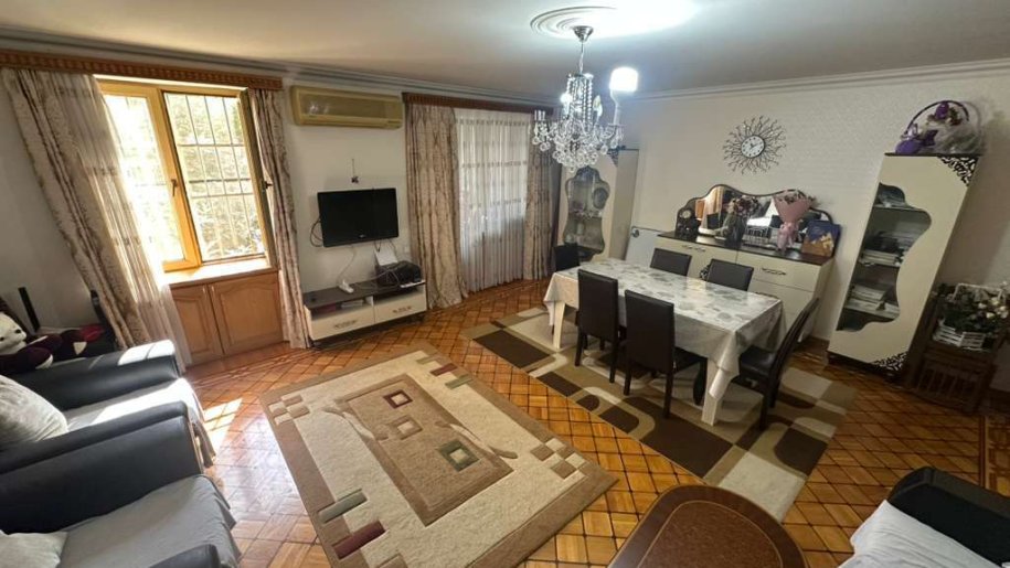 Satılır 3 otaqlı köhnə tikili, 75 m², İçərişəhər m.-3