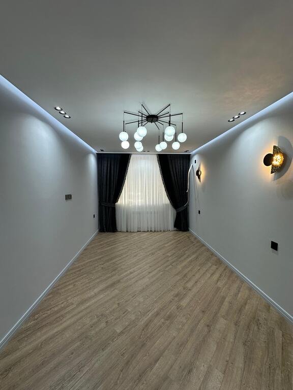 Satılır 4 otaqlı köhnə tikili, 100 m², Həzi Aslanov m.-3