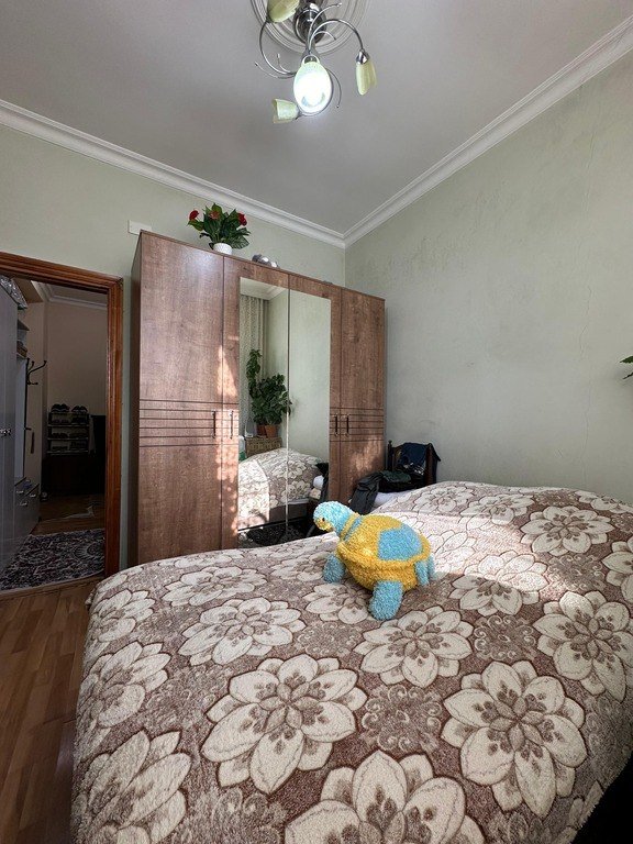 Satılır 2 otaqlı köhnə tikili, 52 m², Massiv D-5