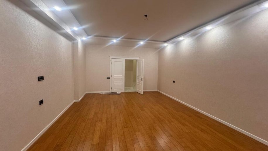 Satılır 4 otaqlı yeni tikili, 194 m², Nizami m.-6