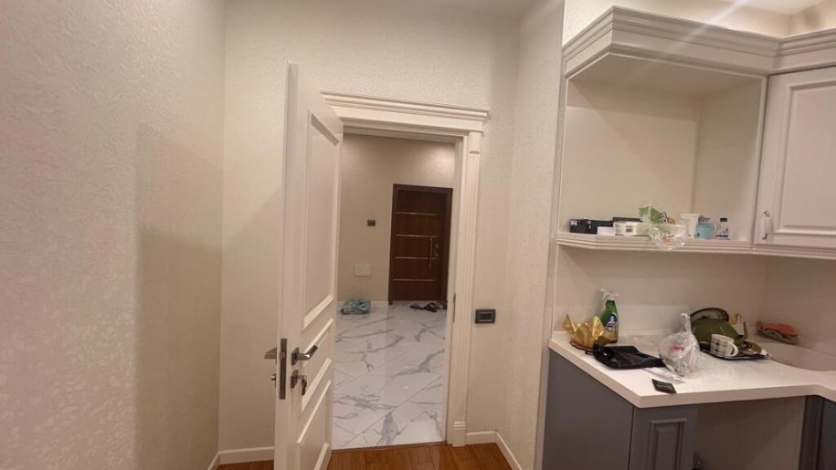 Satılır 4 otaqlı yeni tikili, 194 m², Nizami m.-18