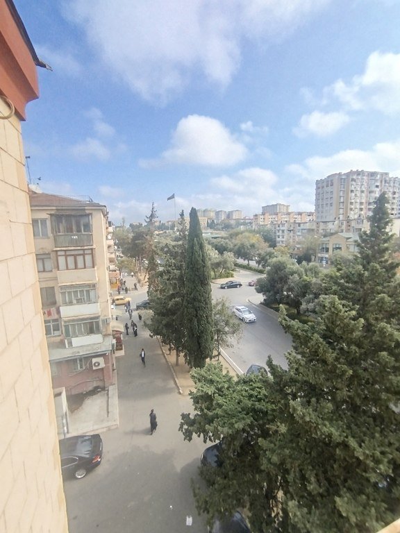 Satılır 2 otaqlı köhnə tikili, 55 m², Neftçilər m.-1