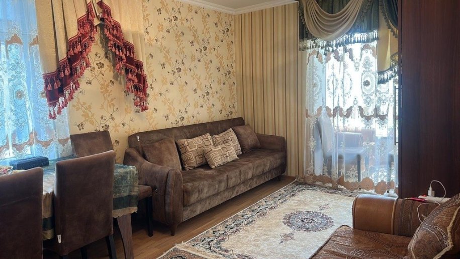 Kirayə verilir 1 otaqlı köhnə tikili, 33 m², 8 noyabr-1
