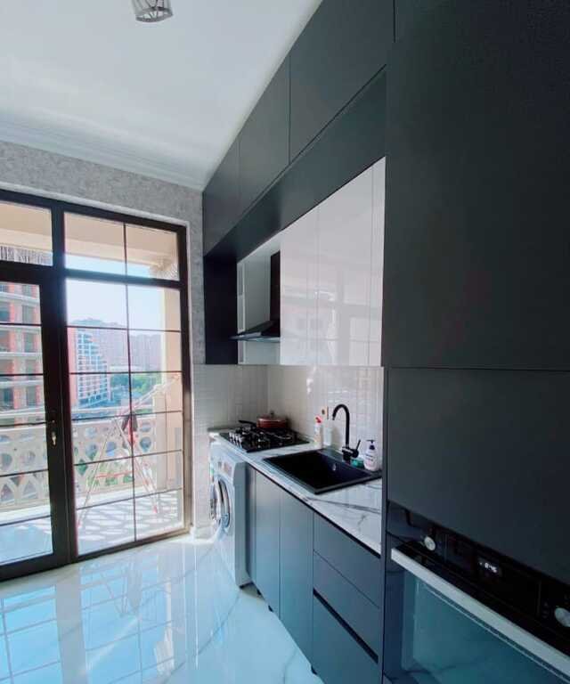 Kirayə verilir 3 otaqlı yeni tikili, 105 m², 28 May m.-5