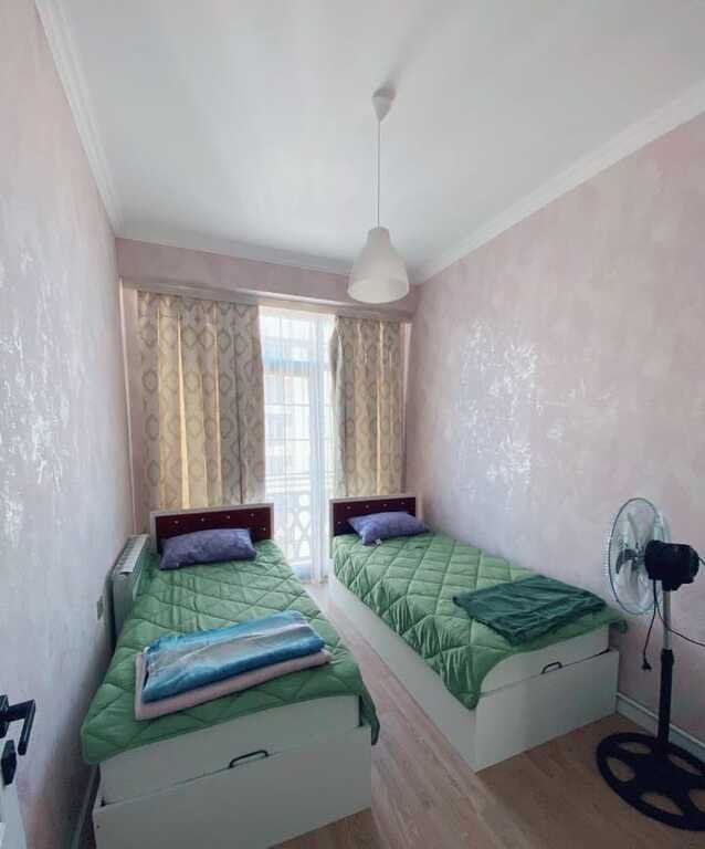 Kirayə verilir 3 otaqlı yeni tikili, 105 m², 28 May m.-9