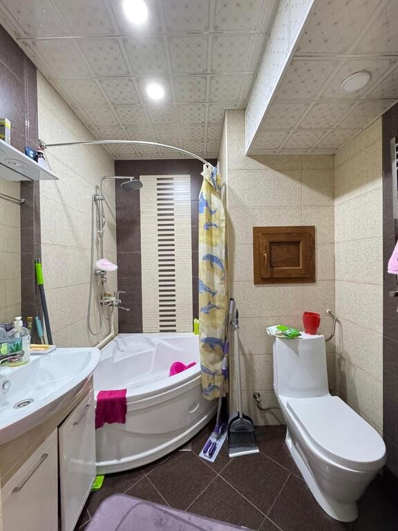 Satılır 3 otaqlı köhnə tikili, 85 m², Həzi Aslanov m.-11