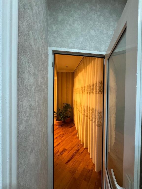 Satılır 3 otaqlı köhnə tikili, 85 m², Həzi Aslanov m.-13