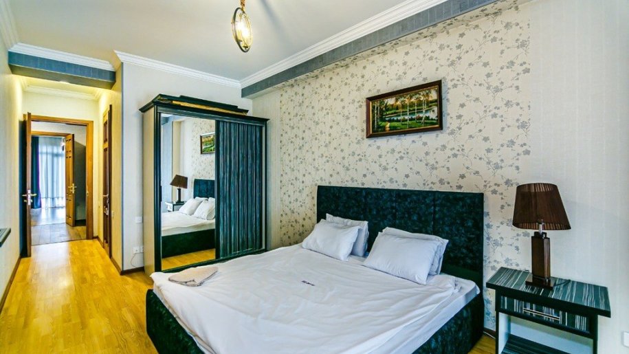 Kirayə verilir 4 otaqlı yeni tikili, 150 m², Sahil m.-23