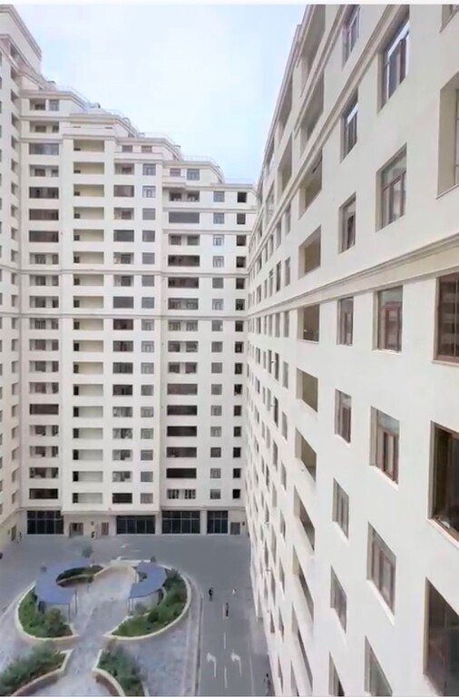 Satılır 3 otaqlı yeni tikili, 128 m², Bakıxanov (Razin)-2