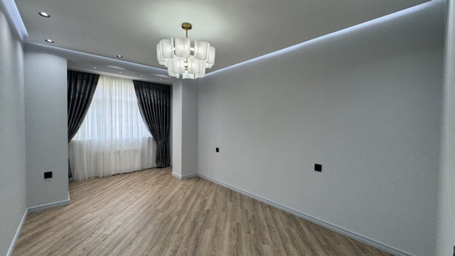 Satılır 4 otaqlı köhnə tikili, 110 m², Həzi Aslanov m.-9