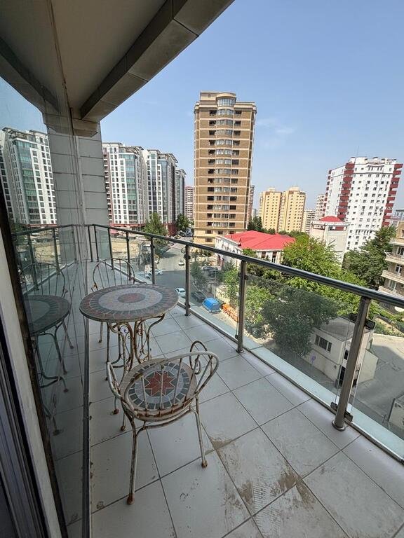 Satılır 3 otaqlı yeni tikili, 157 m², Elmlər Akademiyası m.-19