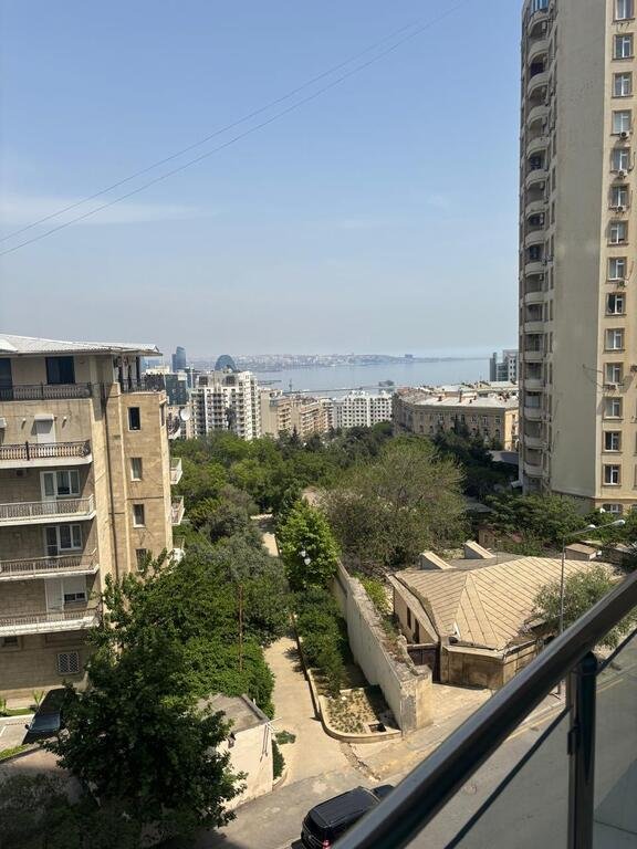Satılır 3 otaqlı yeni tikili, 157 m², Elmlər Akademiyası m.-20