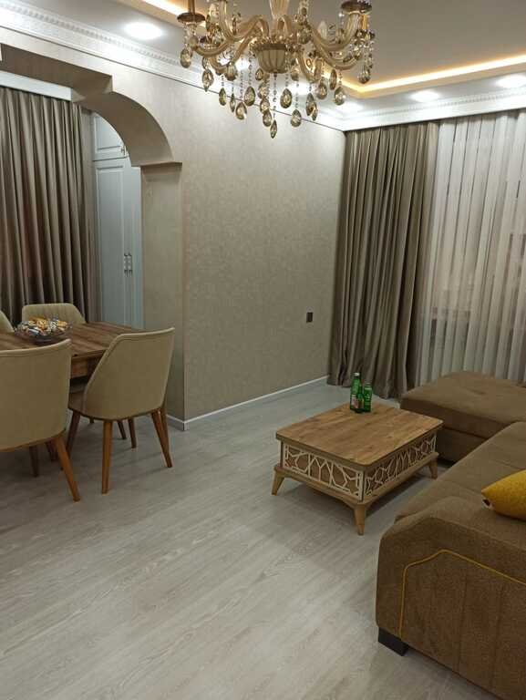 Satılır 3 otaqlı köhnə tikili, 64 m², Əhmədli m.-2