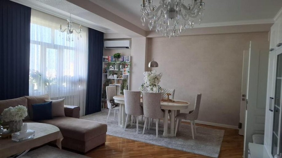 Satılır 3 otaqlı yeni tikili, 135 m², Memar Əcəmi m.-3