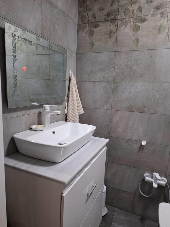 Satılır 3 otaqlı yeni tikili, 135 m², Memar Əcəmi m.-25