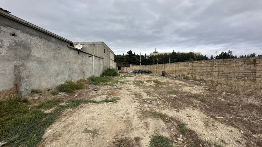 32 sot torpaq satılır, Bakmil m.-1