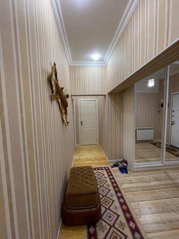 Kirayə verilir 3 otaqlı yeni tikili, 86 m², 8 noyabr-6