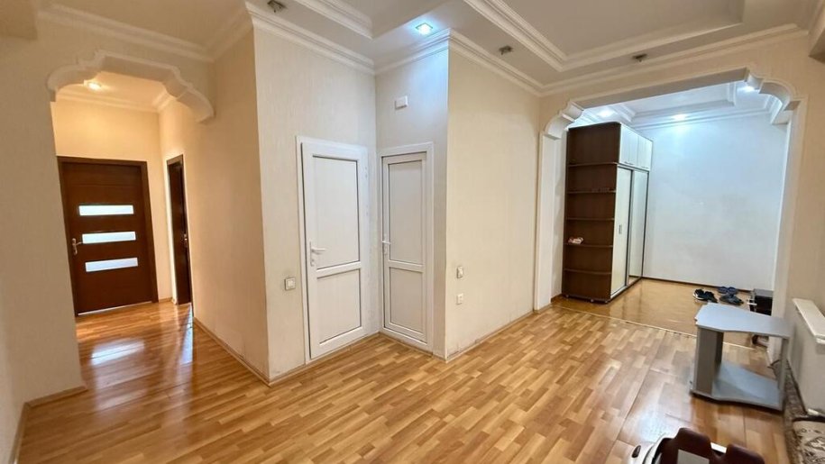 Satılır 3 otaqlı yeni tikili, 118 m², Həzi Aslanov m.-13