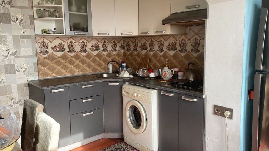 Satılır 3 otaqlı köhnə tikili, 70 m², Həzi Aslanov m.-4