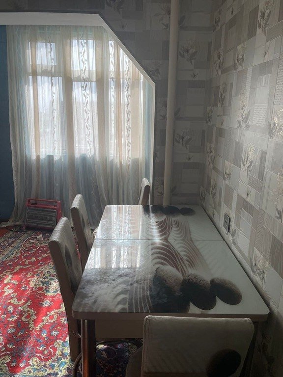 Satılır 3 otaqlı köhnə tikili, 70 m², Həzi Aslanov m.-5