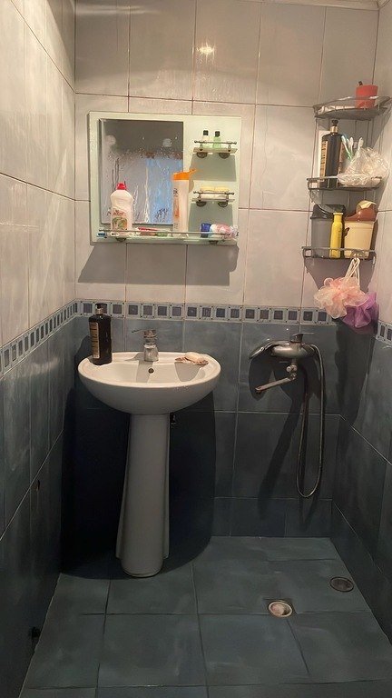 Satılır 3 otaqlı köhnə tikili, 70 m², Həzi Aslanov m.-11