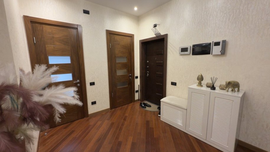 Satılır 3 otaqlı yeni tikili, 95 m², Nəriman Nərimanov m.-4