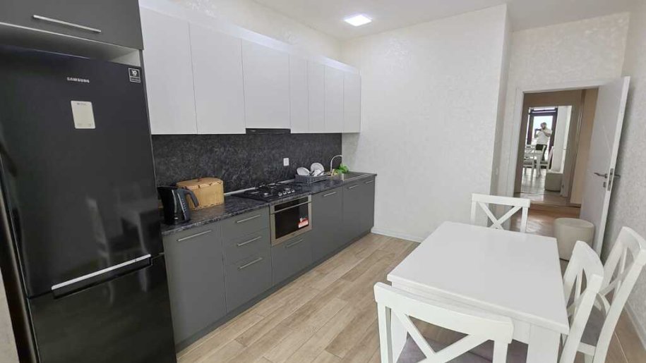 Kirayə verilir 2 otaqlı yeni tikili, 100 m², 8 noyabr-7
