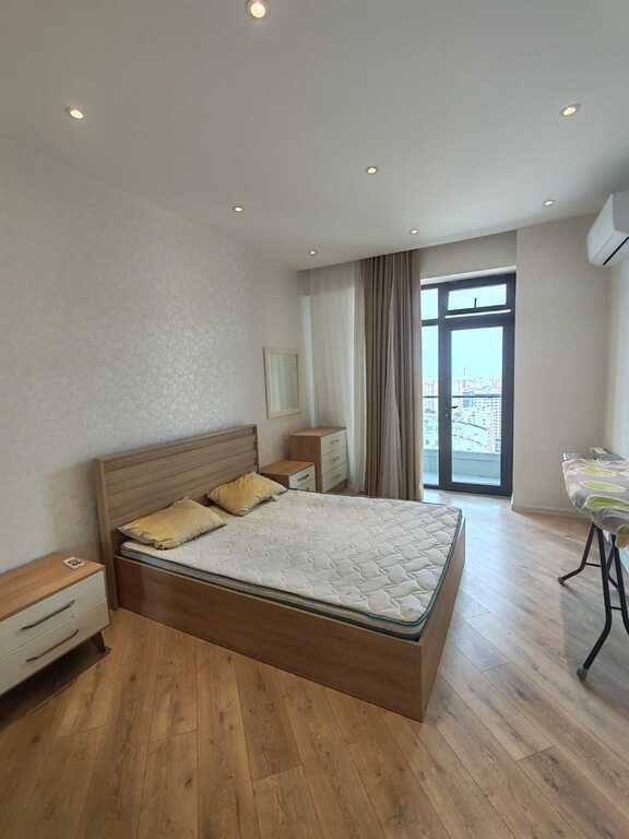 Kirayə verilir 2 otaqlı yeni tikili, 100 m², 8 noyabr-8