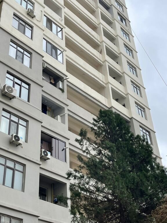 Satılır 2 otaqlı köhnə tikili, 56 m², Neftçilər m.-1