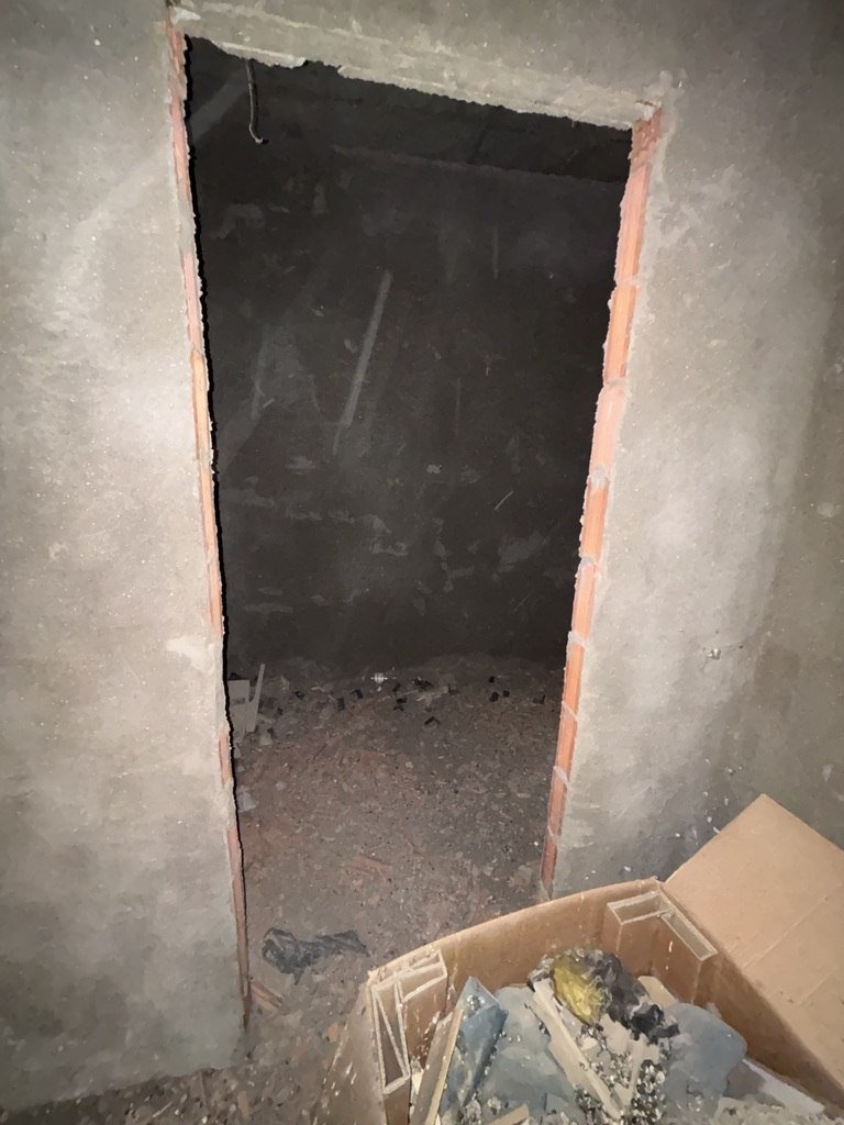 Kirayə verilir 4 otaqlı köhnə tikili, 180 m², 20 Yanvar m.-9