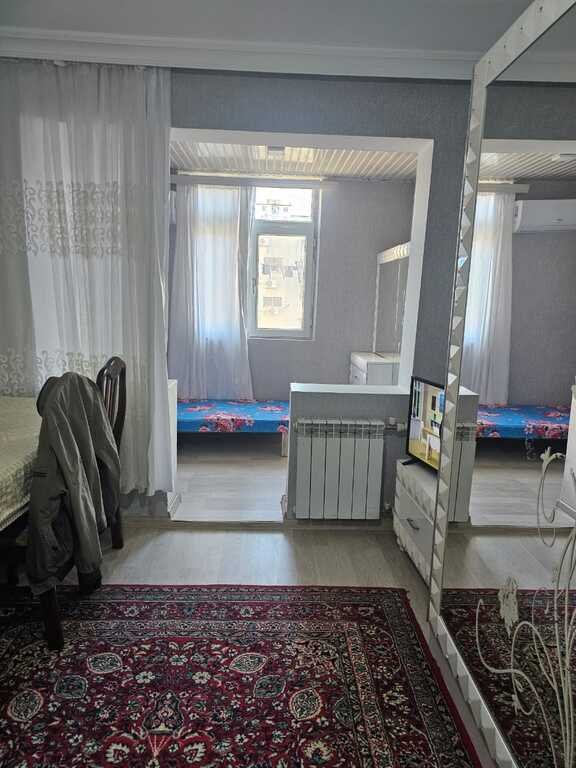Satılır 1 otaqlı köhnə tikili, 35 m², Neftçilər m.-5