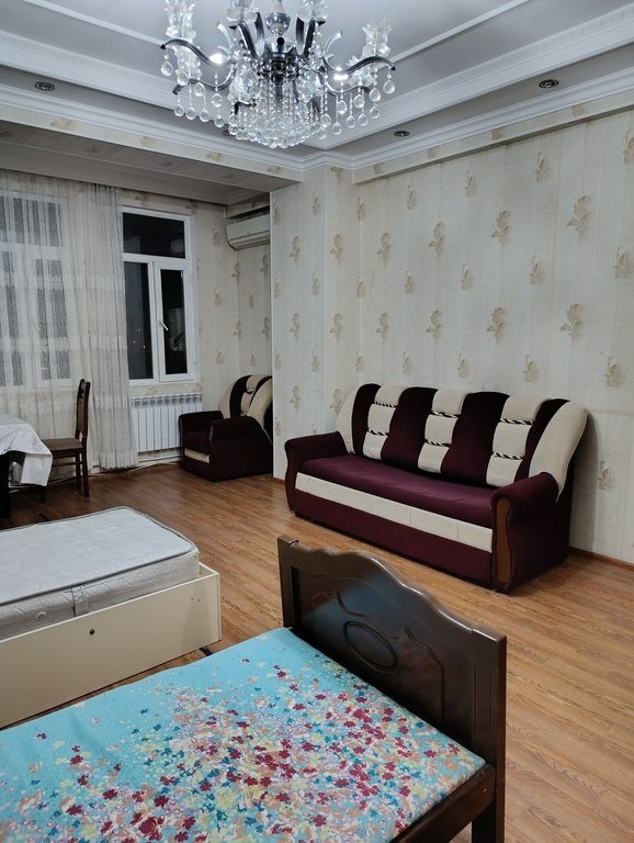 Kirayə verilir 2 otaqlı yeni tikili, 80 m², Elmlər Akademiyası m.-8