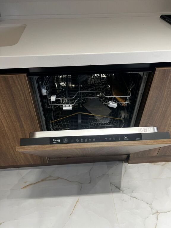 Satılır 2 otaqlı yeni tikili, 87 m², 28 May m.-9