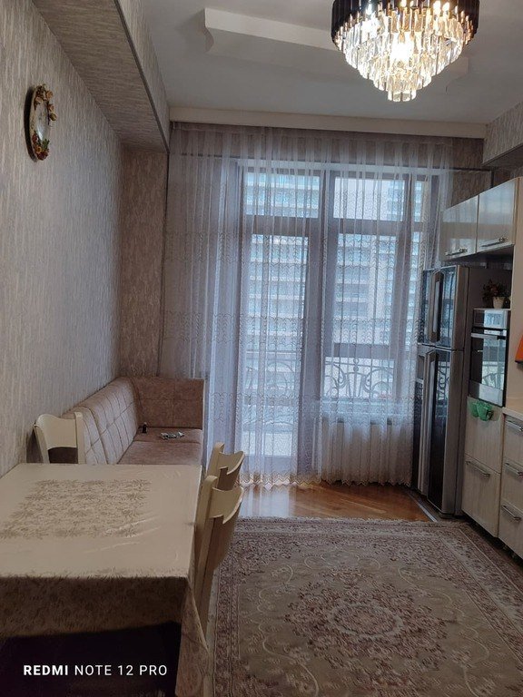 Kirayə verilir 3 otaqlı yeni tikili, 135 m², 8 noyabr-7