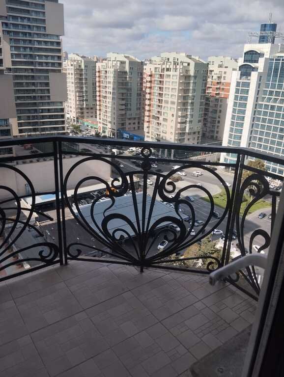 Kirayə verilir 3 otaqlı yeni tikili, 135 m², 8 noyabr-13